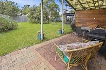 Cedar Cottage - Close To Water And Pet Friendly