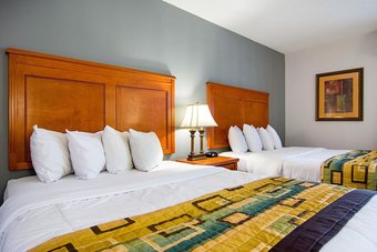 Hotel Quality Inn & Suites