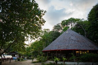 Hotel The Tropical Beach Resort