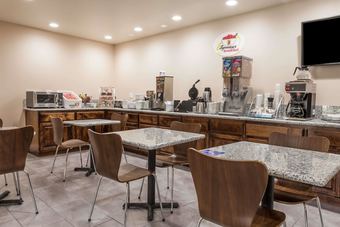 Motel Super 8 By Wyndham Willows
