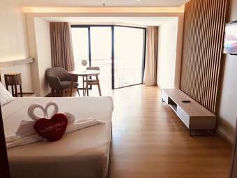 Sandy Spring Hotel