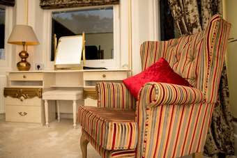 Hotel Derby Manor