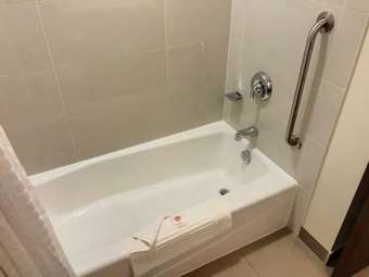 Hotel Comfort Inn & Suites