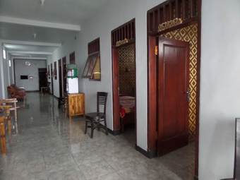 Hotel Losmen Adas