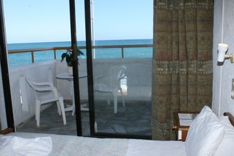 Blue Bay Apartments