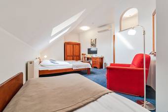 Hotel M?yn