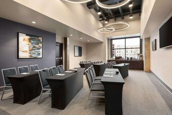 Hotel Homewood Suites By Hilton Milwaukee Downtown