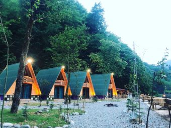 Tanura Bungalows