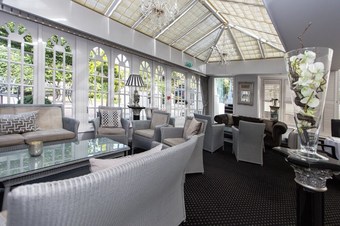 The Lord Bute Hotel & Restaurant