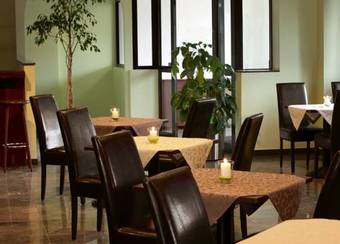 Hotel Olive Inn