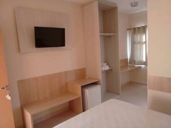 Ferian Plaza Hotel