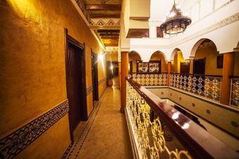 Hotel Salama