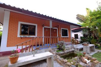Hotel Baansookjai
