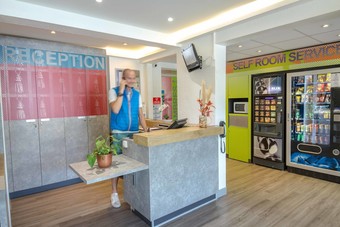 Hotel Ibis Budget Fréjus Saint-raphaël Capitou A8
