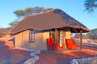 Posada Camelthorn Kalahari Lodge