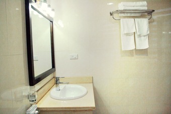 Hoang Anh 2 Hotel