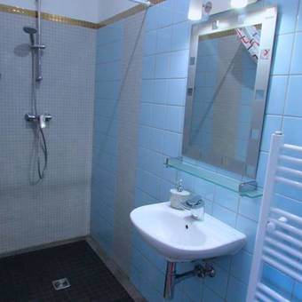 Hostal Hotel 108