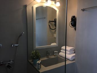 Apartamentos Karystos Muse