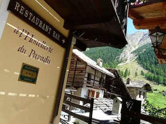 Hotel A L'hostellerie Du Paradis