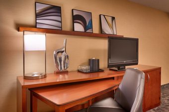 Hotel Courtyard By Marriott Sandy