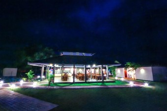 Ceyloni Hotel