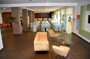 Hotel Dassia Beach