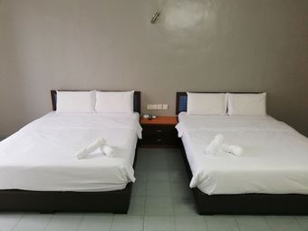 Lee Hotel