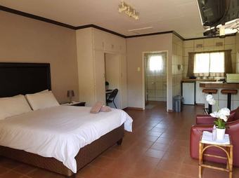 Baobab Chalets