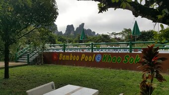 Hotel The Royal Bamboo Lodge