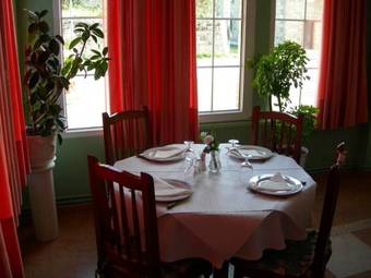 Hostal Sanpatiel