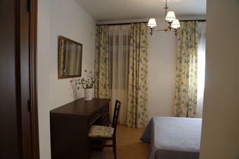Hostal Caballero