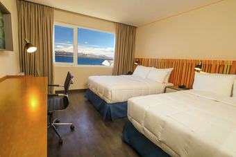 Hotel Hampton By Hilton Bariloche
