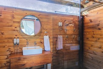 Posada Shindzela Tented Safari Camp