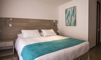 Hotel Mae