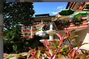 Ferienhotel �denhof