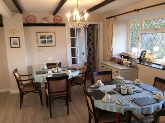 Cwmbach Cottages