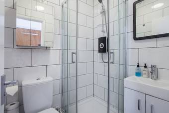Modern & Clean Apartment Soho & Carnaby
