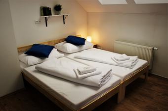 Hotel U ?eky