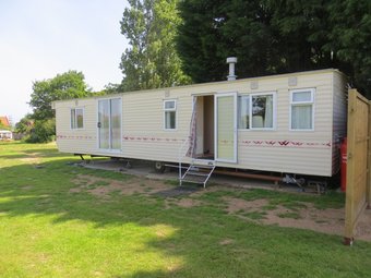 Cricket Mobile Home