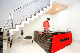 Oyo 37809 Hotel Royal Lifestyle