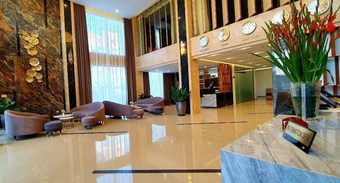 Purple Lotus Hotel