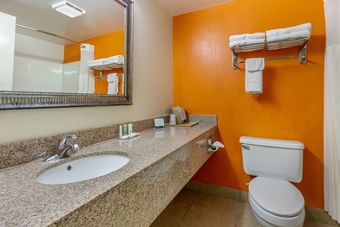 Hotel Quality Inn Auburn Campus Area I-85