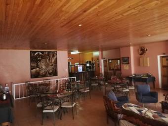 Hotel Namgate Guesthouse And Butchery