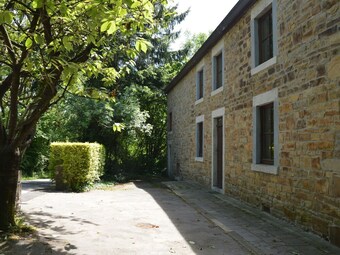 Cozy Holiday Home In La Rouge Mini�re With Meadow View