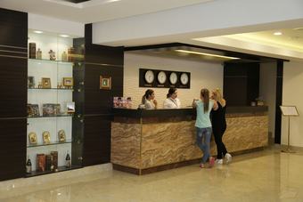 Hotel Shirak