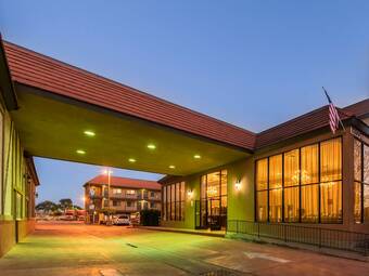 Hotel Quality Inn & Suites Bell Gardens-los Angeles