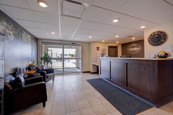 Hotel Quality Inn & Suites