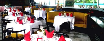 Hotel Inna Samudra Beach
