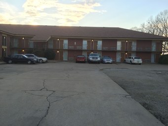 Hotel Fairview Inn & Suites