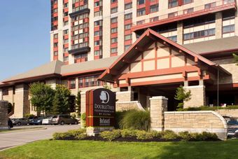 Hotel Doubletree Fallsview Resort & Spa By Hilton Niagara Falls